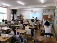 どんな遊びにしようかみんなで考えます。